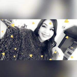 Meet your Posher, Lopez